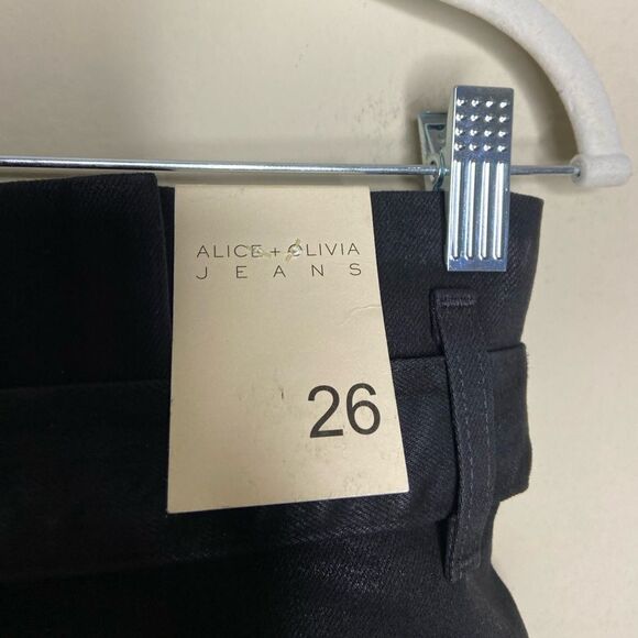 NWT Alice + Olivia Jeans Black Denim Belted Mini Skirt Size 26 - Picture 6 of 8